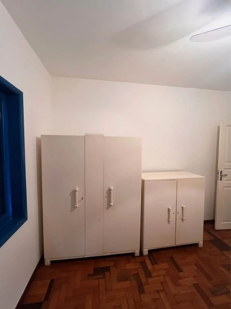 Armário e cômoda estilo art-déco