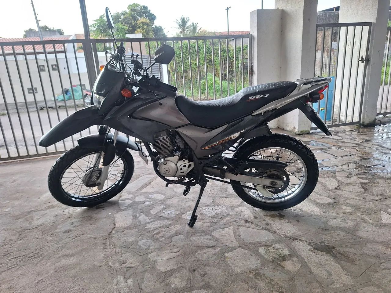Honda bros 150 2011