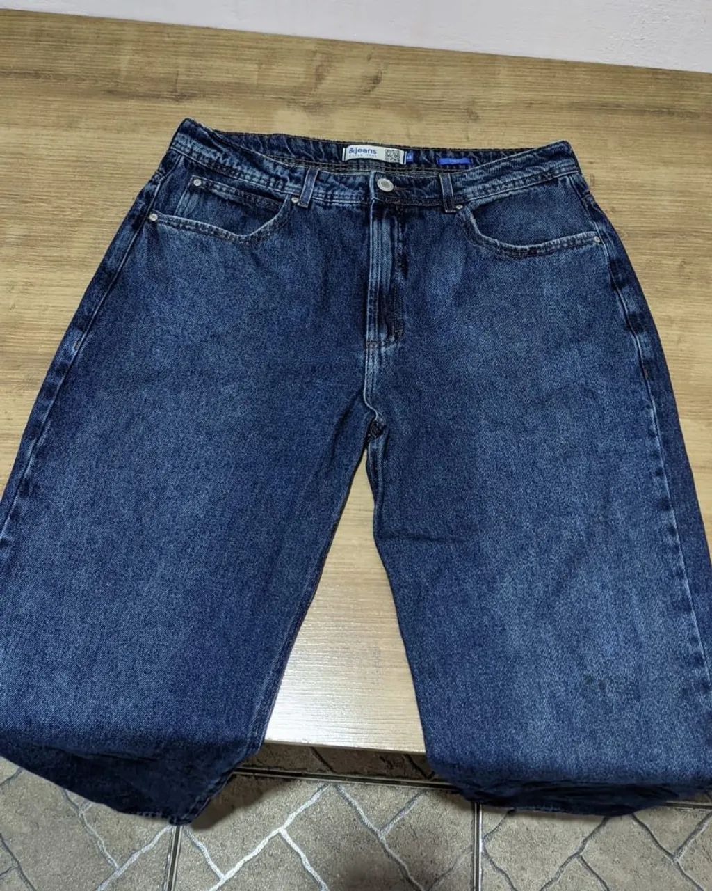 Calça jeans Baggy tamanho 44 CeA