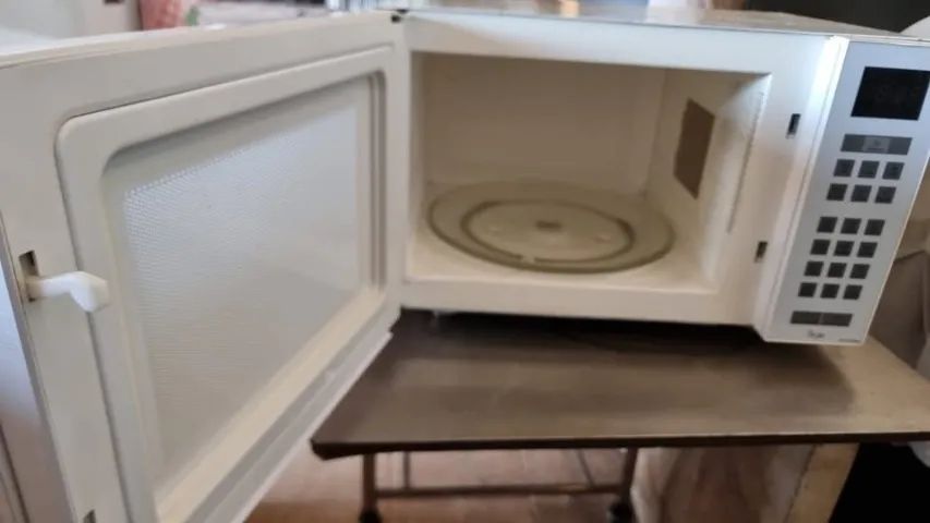 Microondas Panasonic Style 28 litros 127 volts funcionando 100% - Foto 2