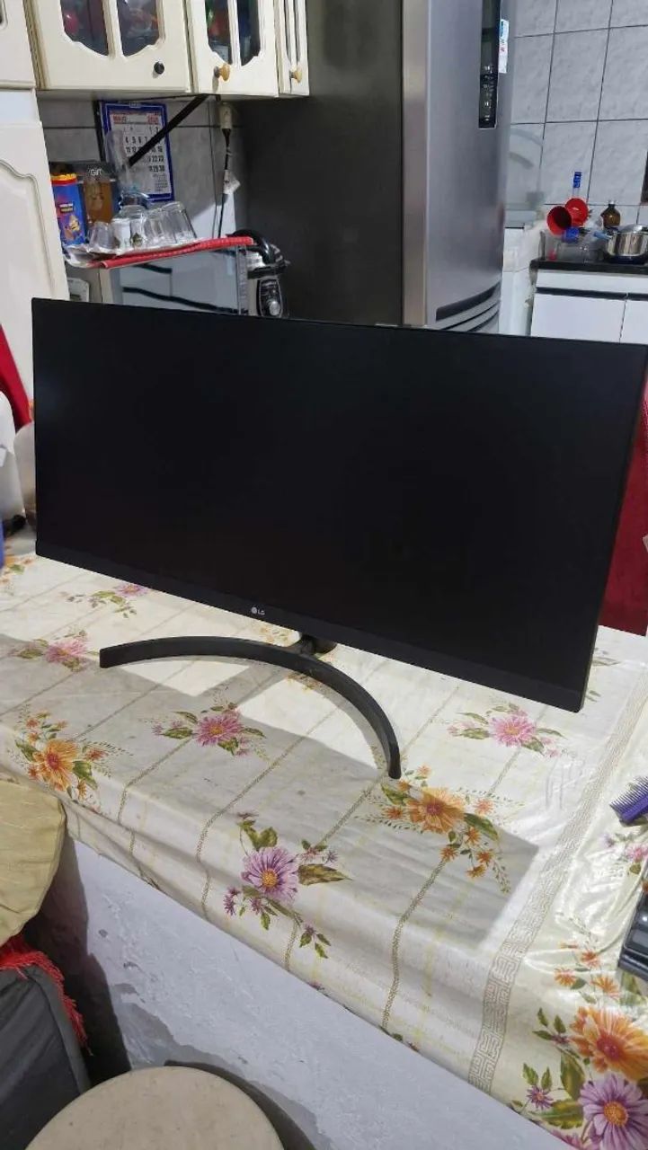 Monitor LG UltraWide 29PL excelente estado e funcionando perfeitamente  - Foto 4