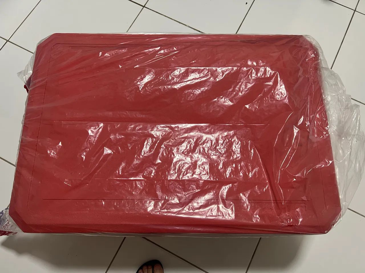 Caixa térmica 90L da Coca Cola personalizada - Foto 3