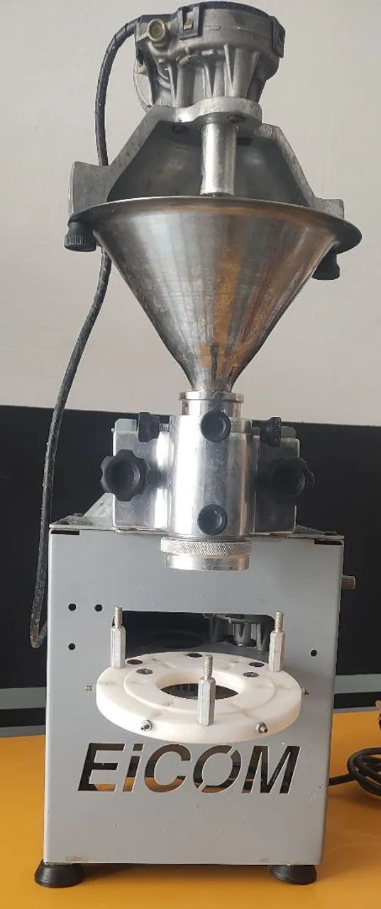 Máquina de salgados e doces