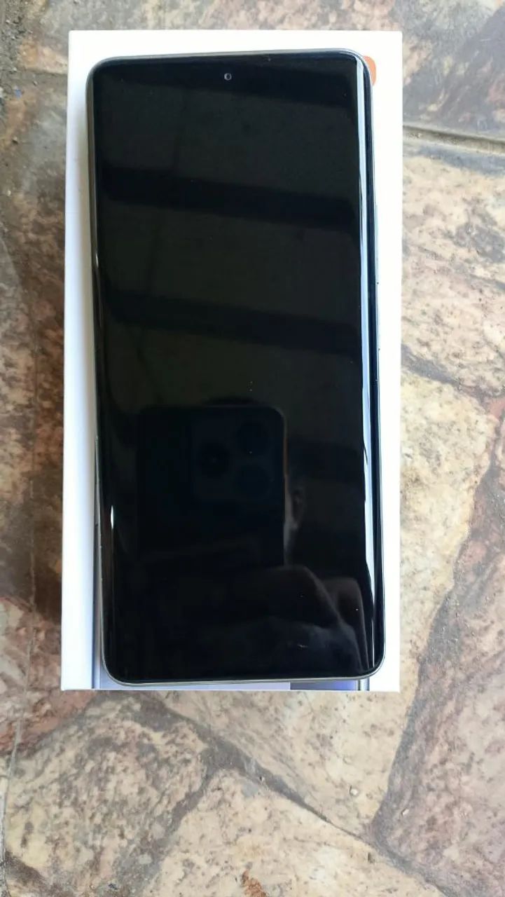 Redmi note 14pro 5g sem marcas de uso, com caixa e garantia de 3 meses ainda.  - Foto 2