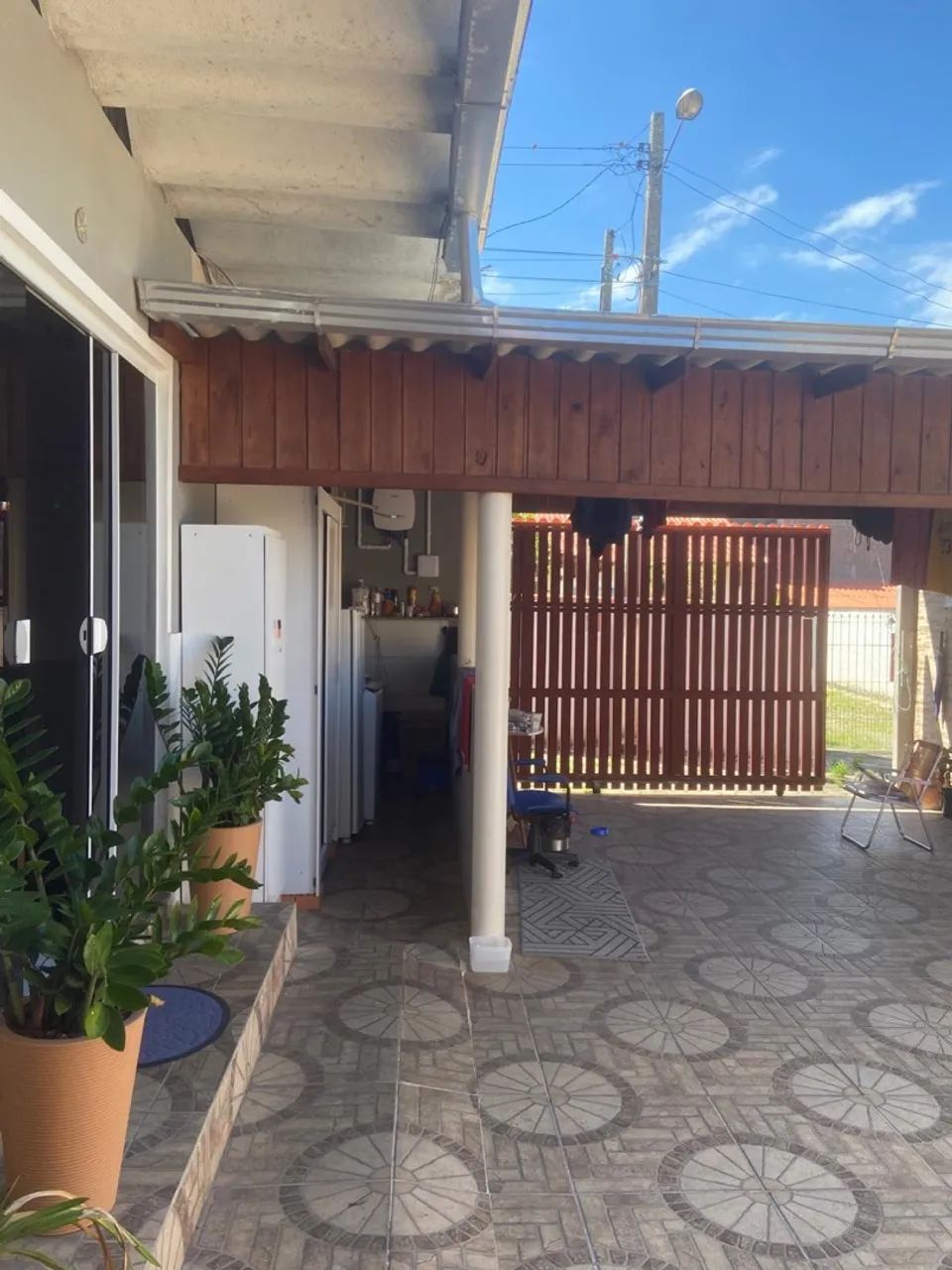 Alugo casa São Miguel  atrás prf - Foto 2