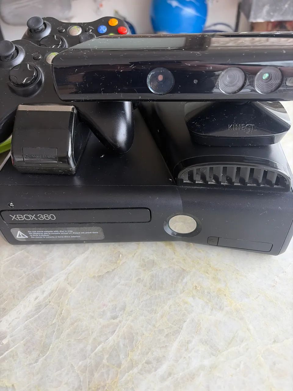 Microsoft Xbox 360 c/ Kinect, 2 controles e 12 jogos - Foto 5