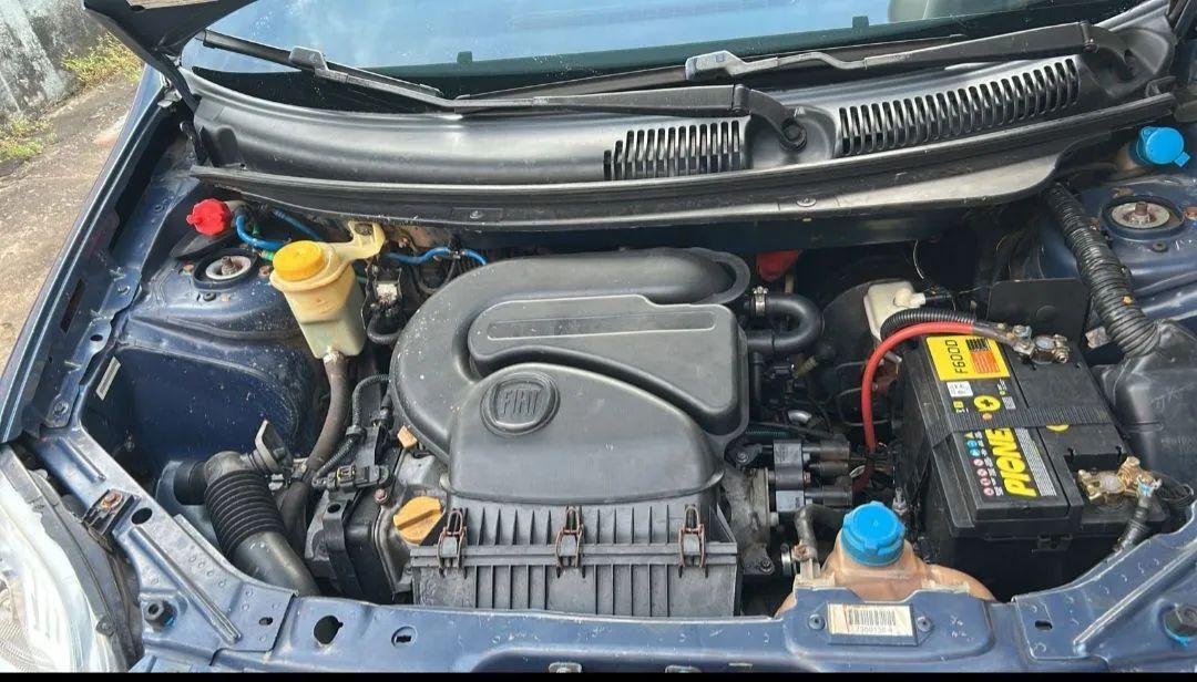 Fiat Palio Attractive 1.0 EVO Fire Flex 8V 5P 2013 - Foto 2