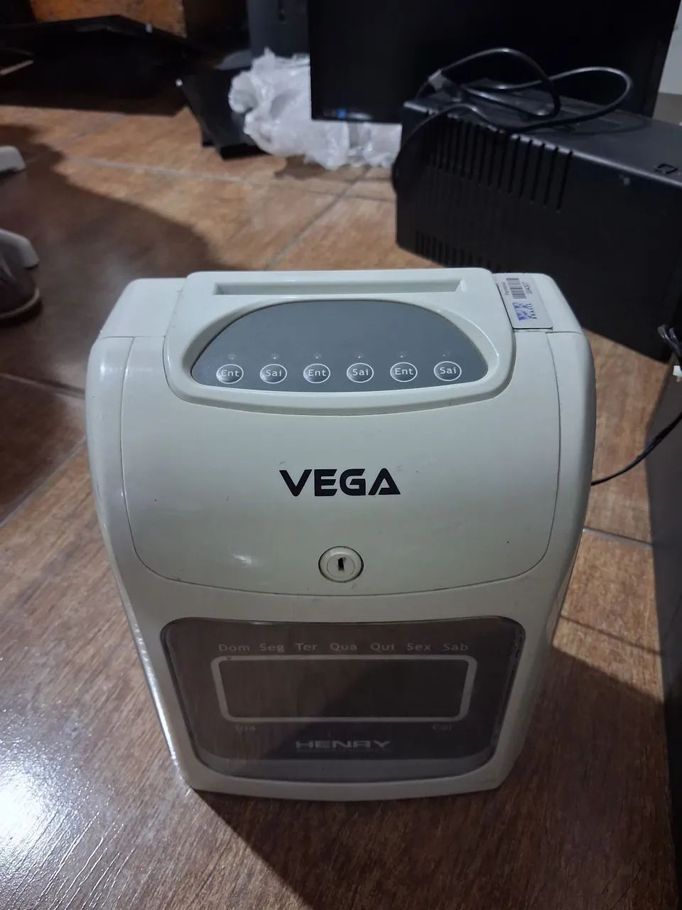 Vendo ponto eletrônico em ótimo estado