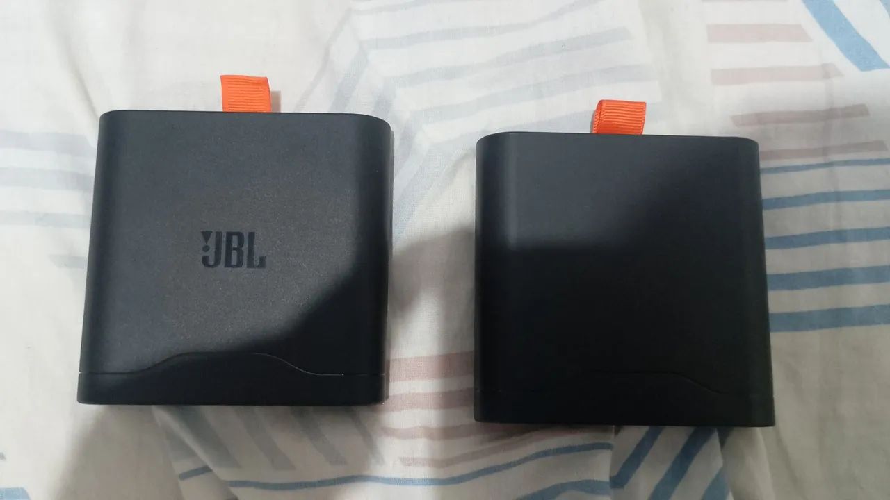 JBL PartyBox 320 com duas baterias e bag - Foto 5