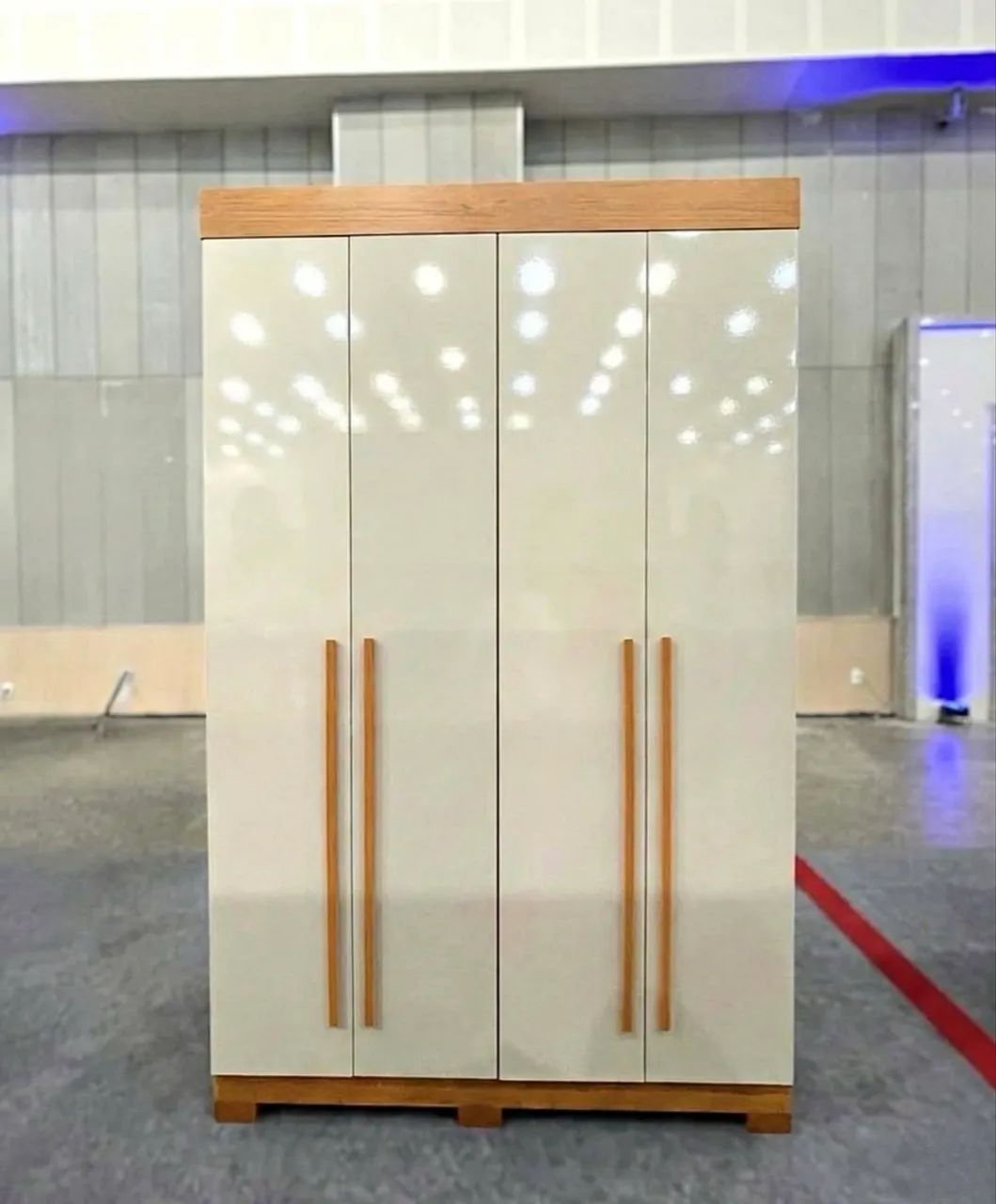 Guarda Roupa Ágata 4 Portas 