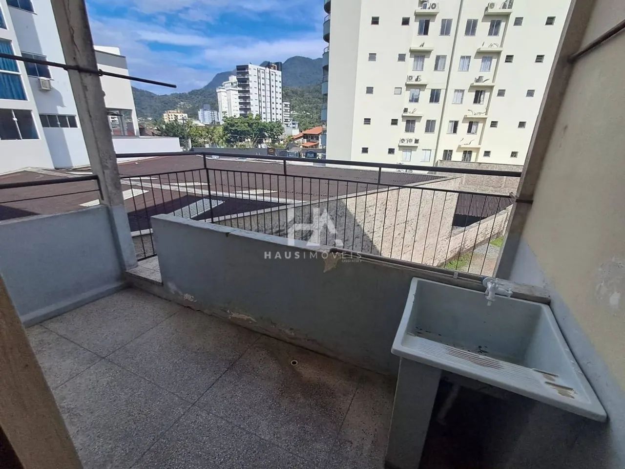 Apartamento para Aluguel no Centro com 90m² e 3 dormitórios/quartos disponíveis - Foto 3