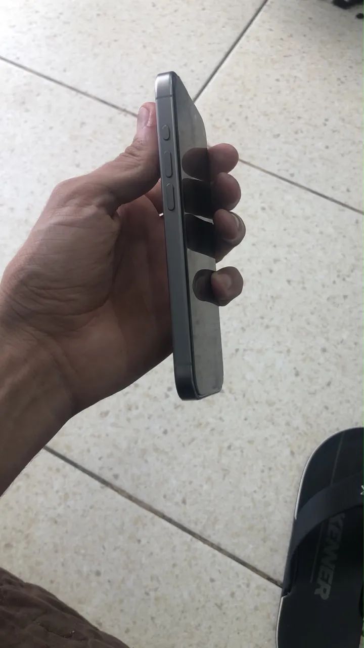 Iphone 15 pro 128gb  - Foto 2