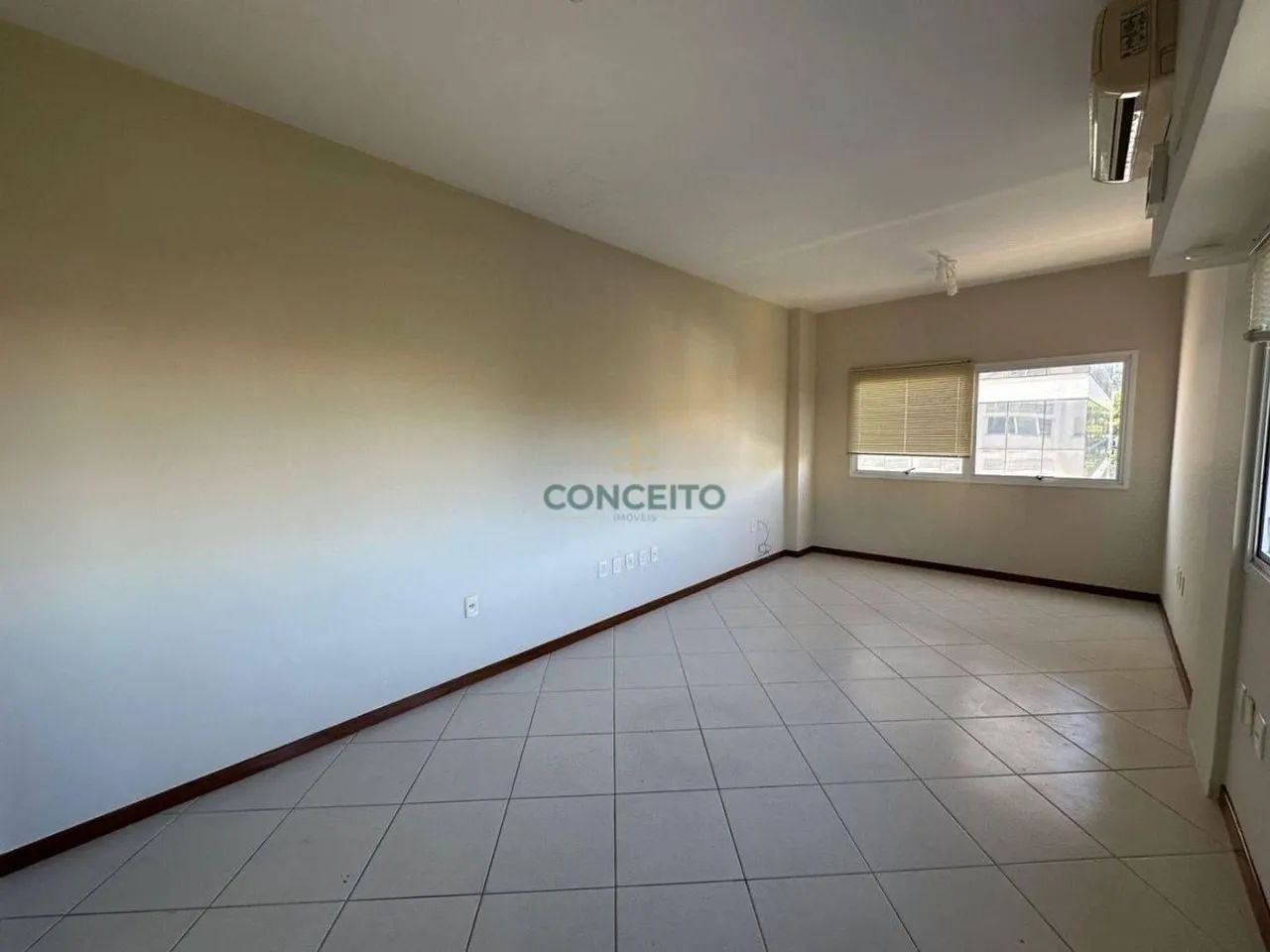 Salas Comerciais à Venda, Trindade - Florianópolis - Foto 2