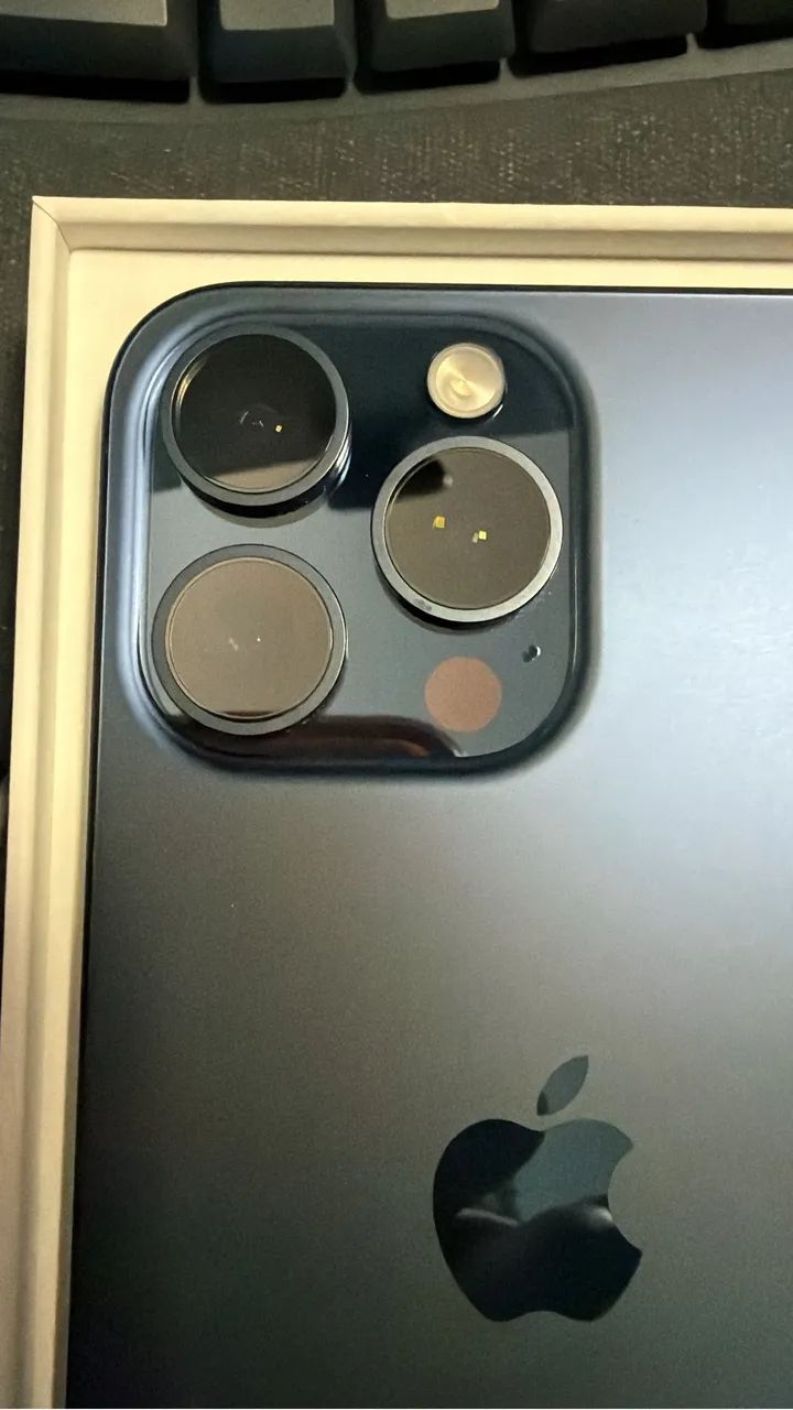 iPhone 15 Pro Max 256GB  - Foto 3
