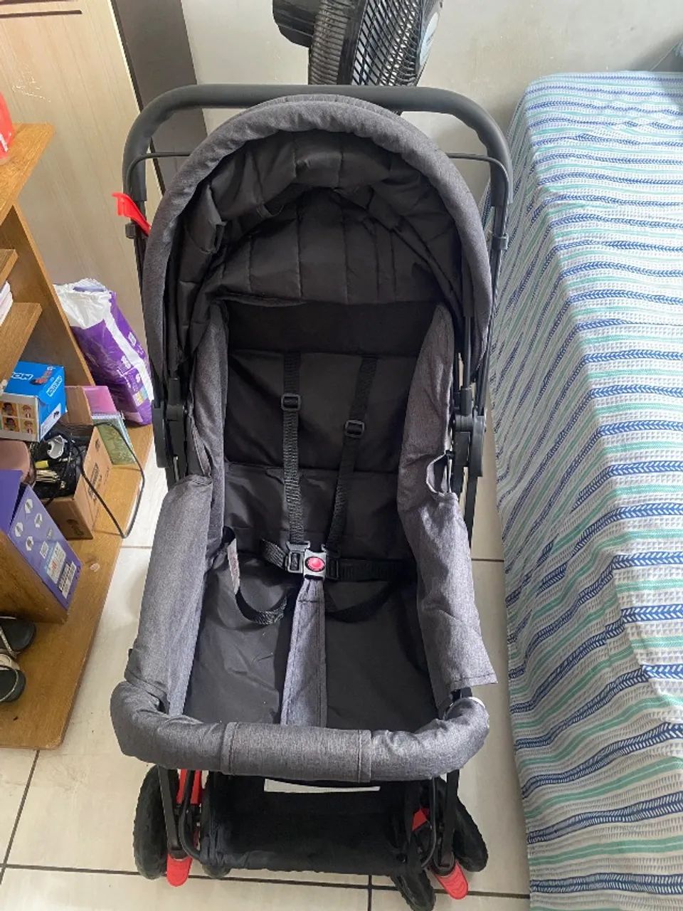 Carrinho de bebe, novo nunca usado 