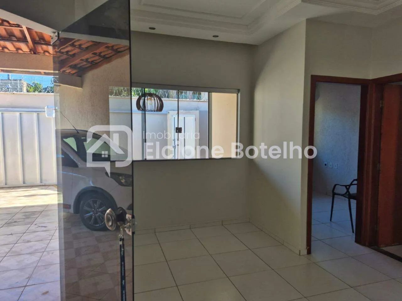 Casa Comercial para Alugar no Bairro Granada  250m² em Uberlândia/MG - Foto 4