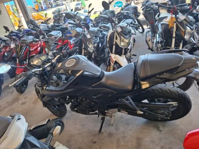 Yamaha Mt03 321cc 2019 - Foto 4