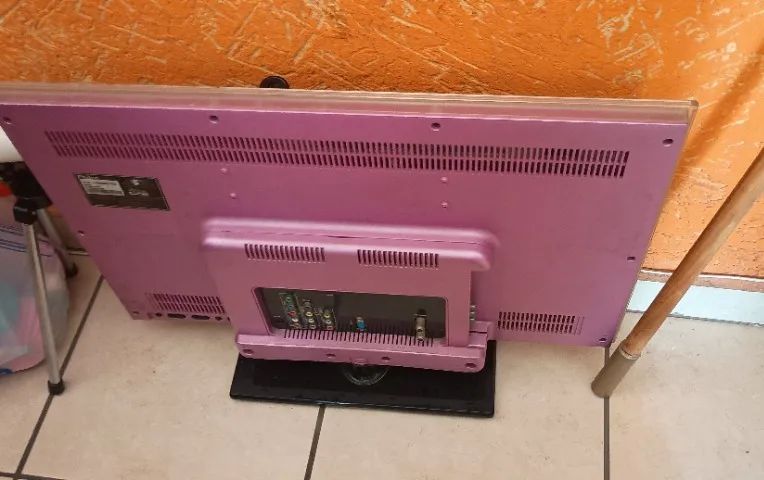 Tv Led 24 Philco Ph24m Led A Hd Conversor Digital Hdmi Vga - Foto 2