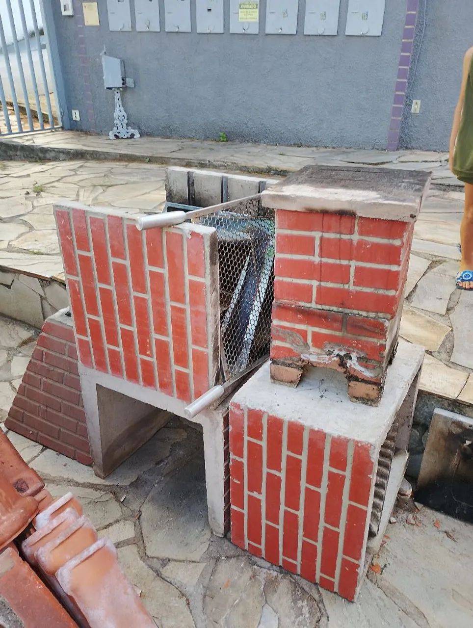 Telha colonial e churrasqueira  - Foto 3