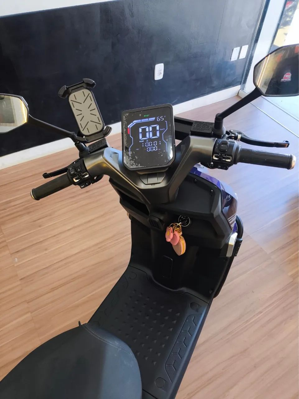Scooter elétrica semi nova Desbloqueada  - Foto 4