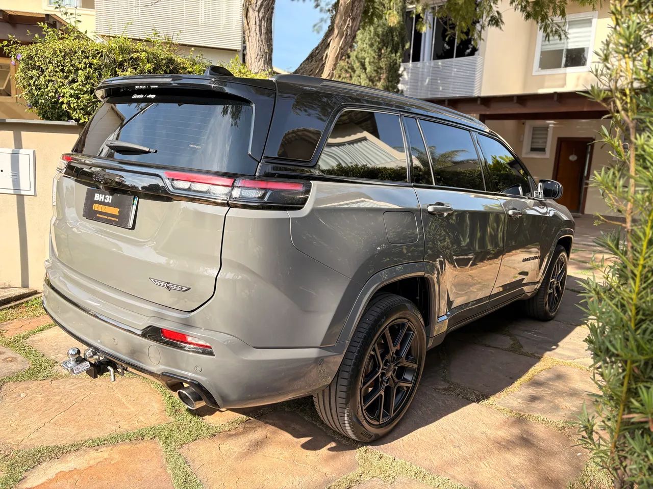 Jeep Commander Black Hurricane 2.0 4X4 TB AUT 2025 - Foto 4