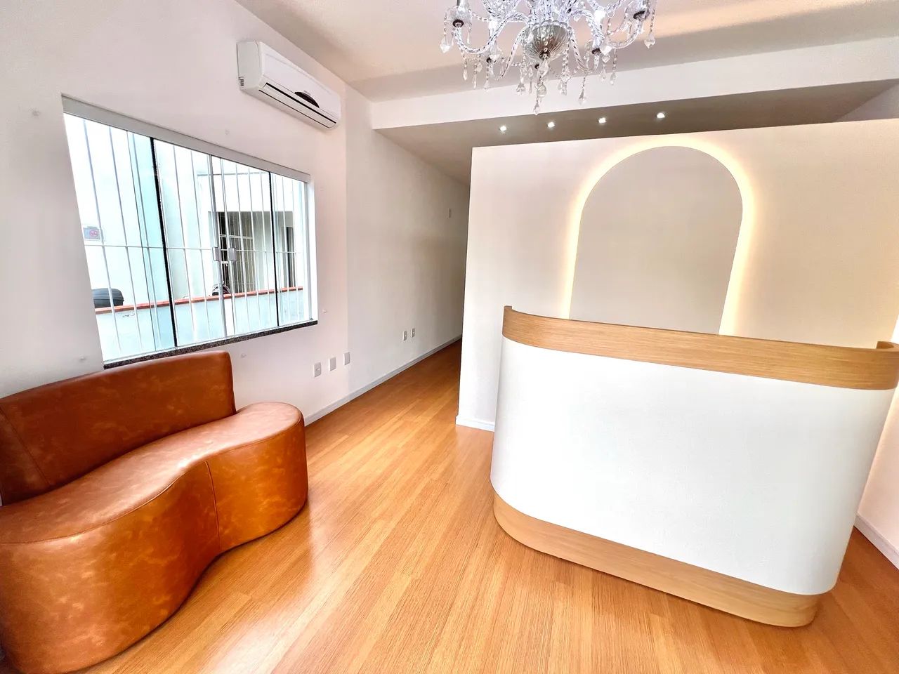Alugo sala comercial no Centro de Penha  - Foto 5