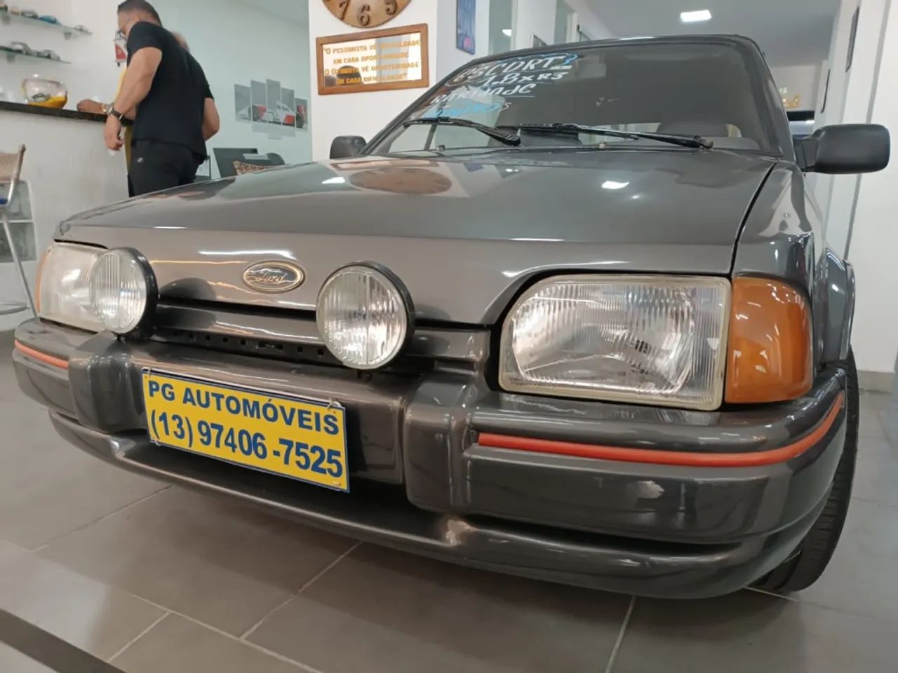 Ford Escort Escort XR3 1.8 / 1.6 Conversível 1989
