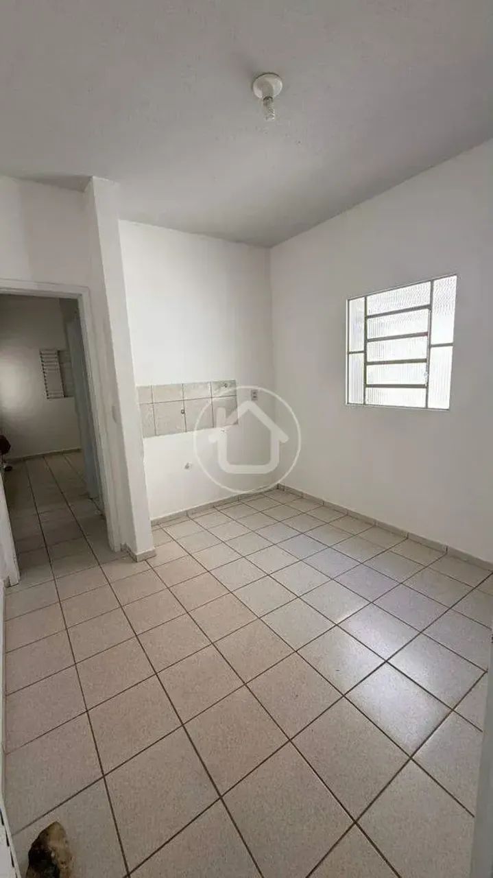 OPORTUNIDADE EM VÁRZEA GRANDE CASA COM SUÍTE - Foto 5
