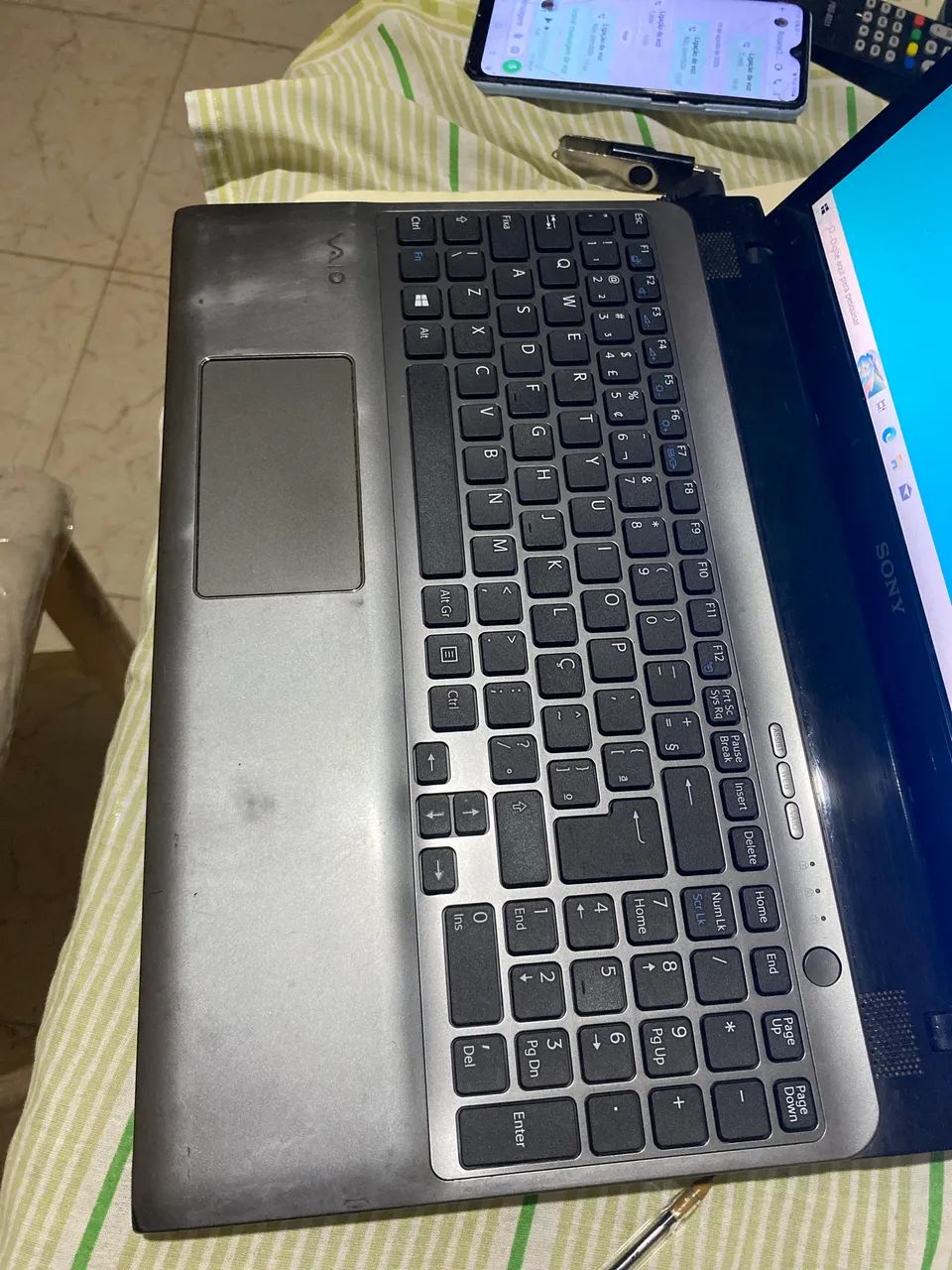 NOTEBOOK SVE15111EBS - Foto 2