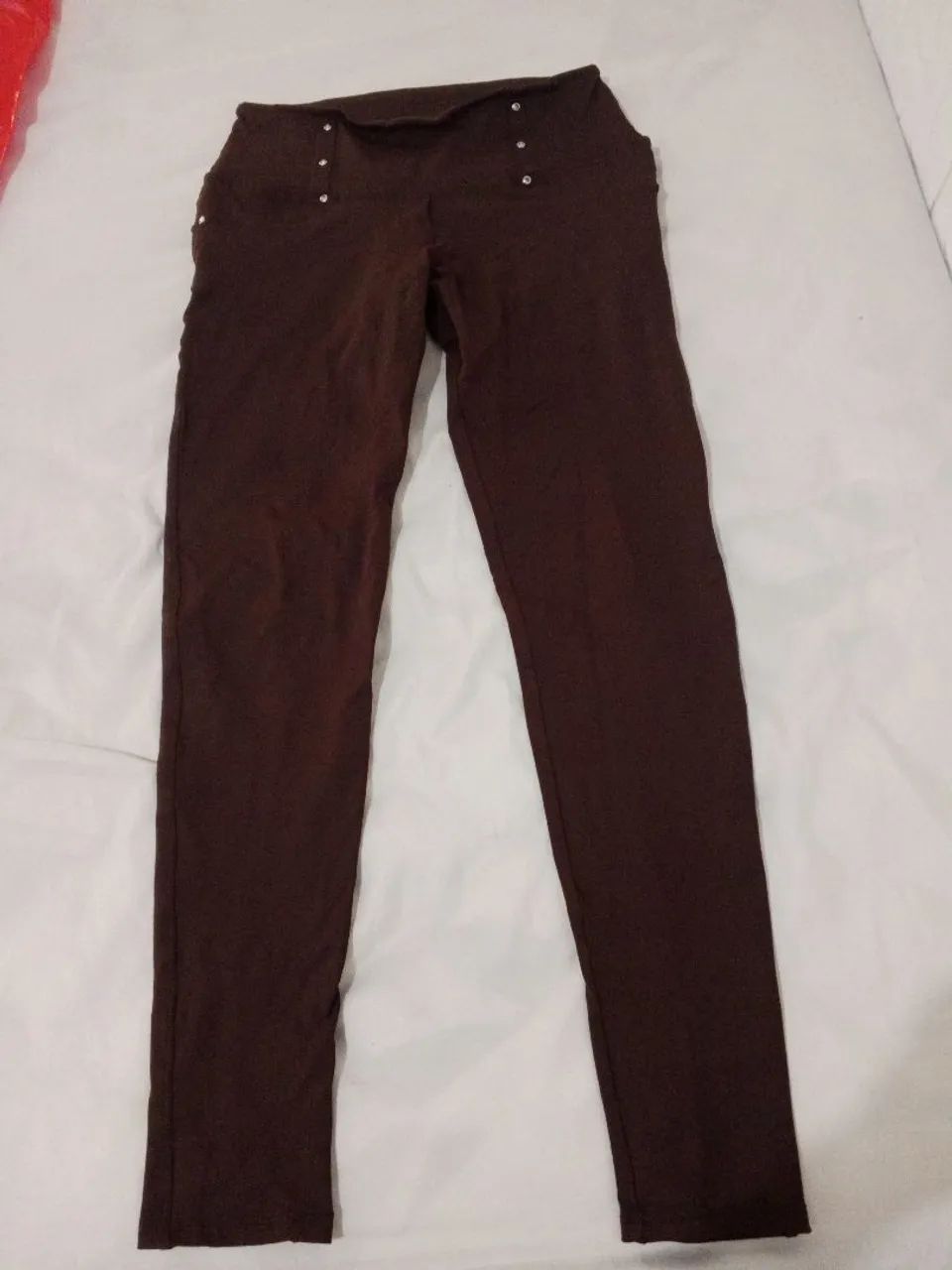 Calça marron poliamida