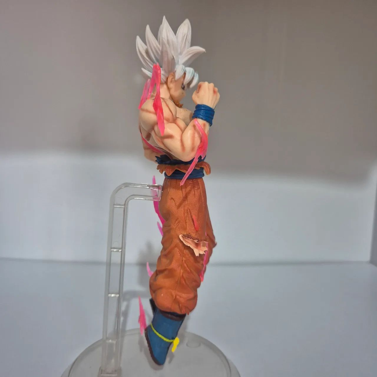 Figure do Goku Instinto Superior - Foto 4
