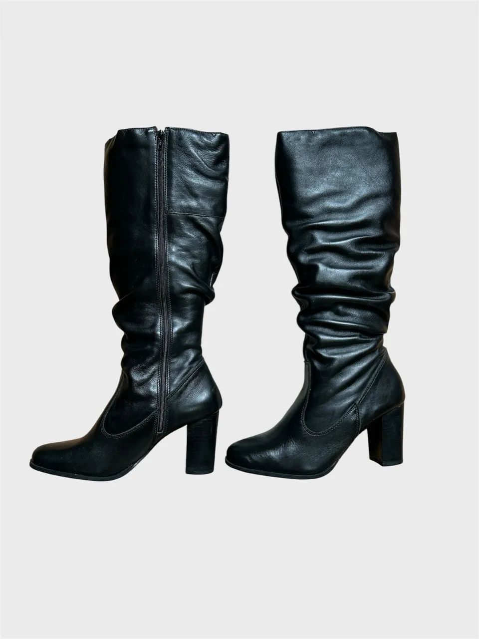 Bota de couro enrugada  stiletto - Foto 2
