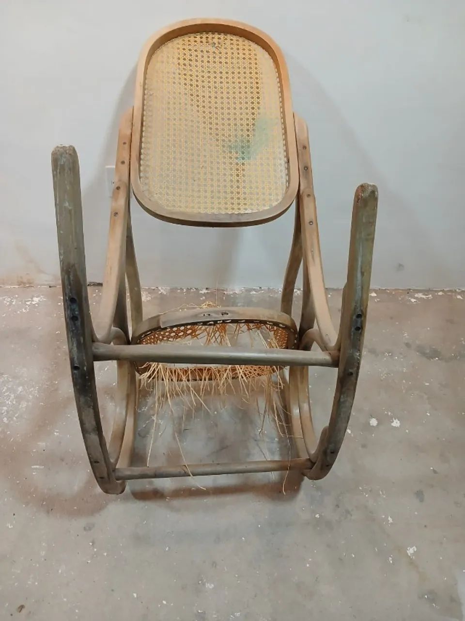 Cadeira Rústica para Restaurar - Foto 4