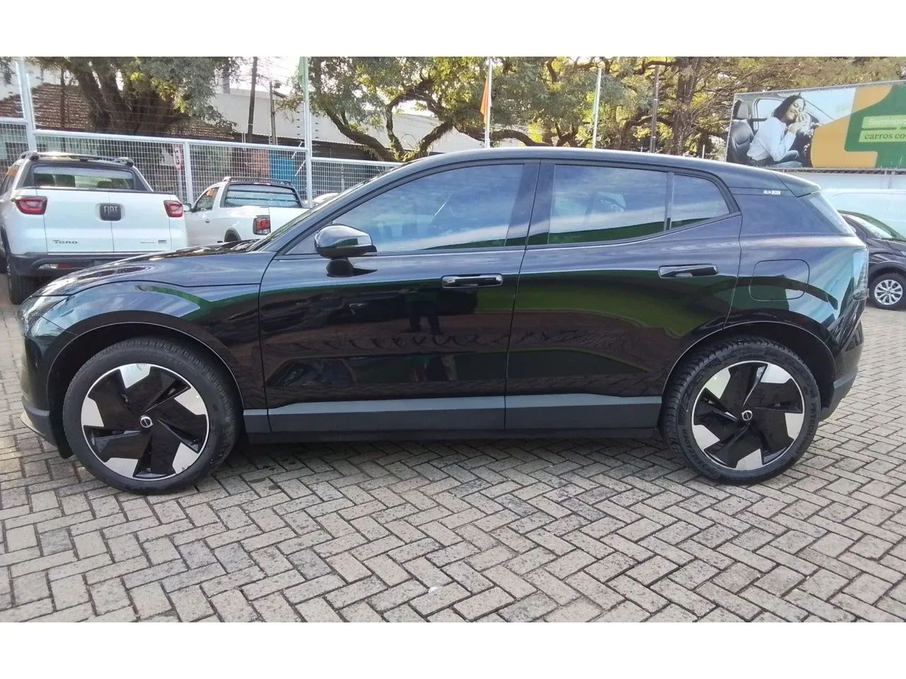 Volvo EX30 E60 Plus (elétrico) 2024 - Foto 2