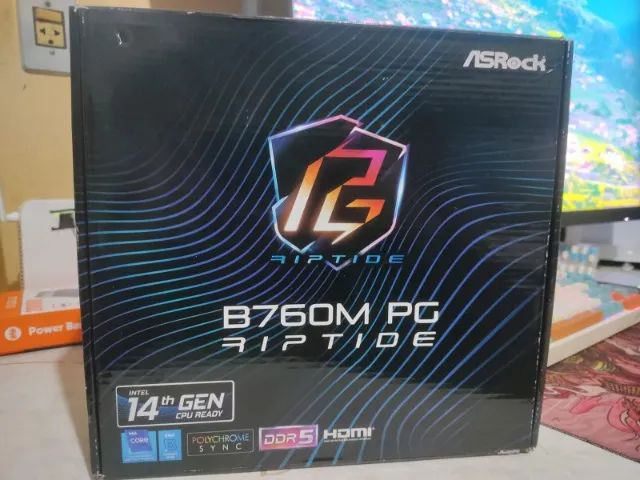 Placa-Mãe ASRock B760M PG Riptide WiFi DDR5 + i5 12400F.