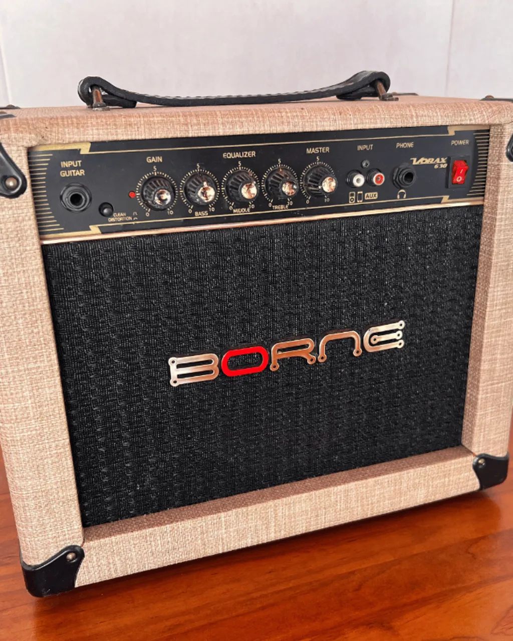 Amplificador Borne Vorax 630