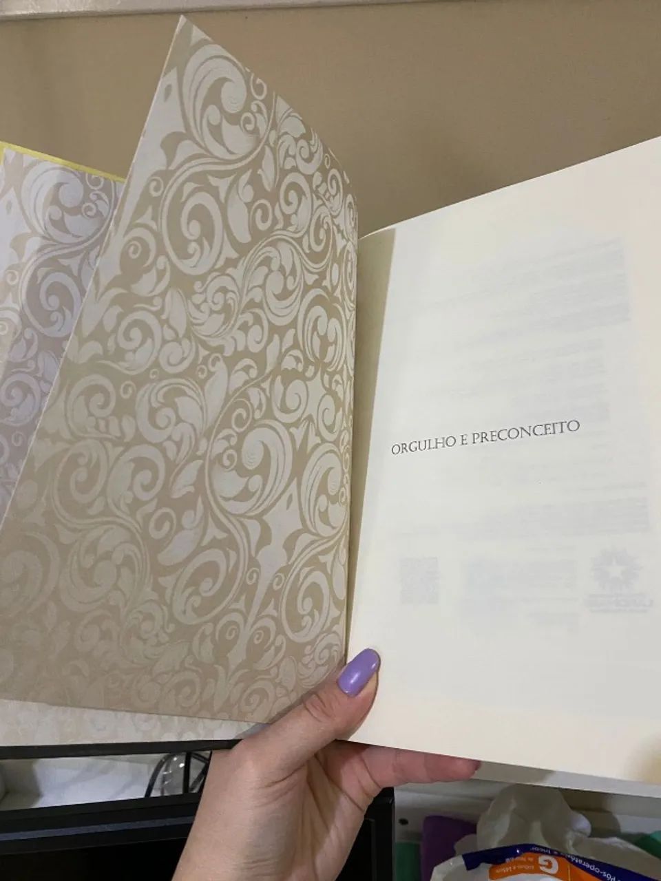 Livro Bilíngue Orgulho e Preconceito - Foto 2