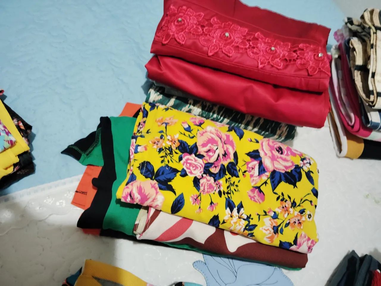 Lote de roupa  - Foto 5