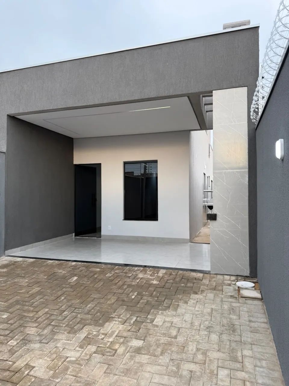 Vendo Casa 2/4 com suíte 1503 sul  - Foto 2