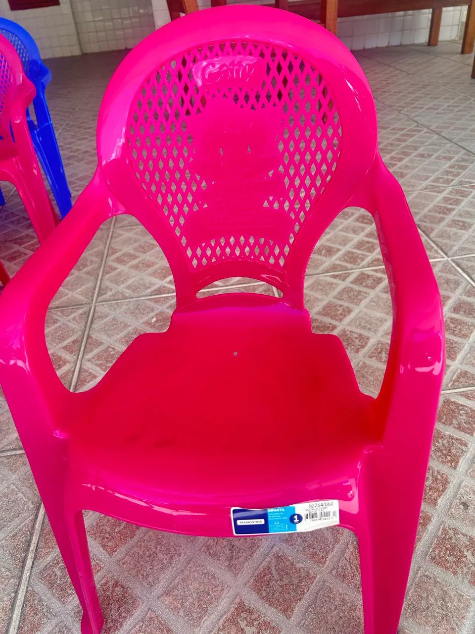 Cadeira infantil (em azul e rosa)