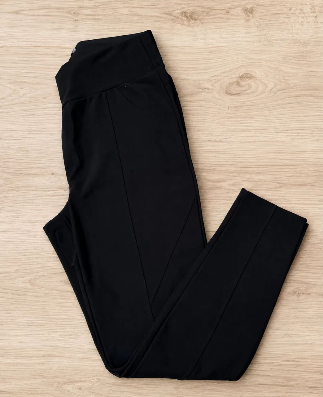 Calça feminina legging preta