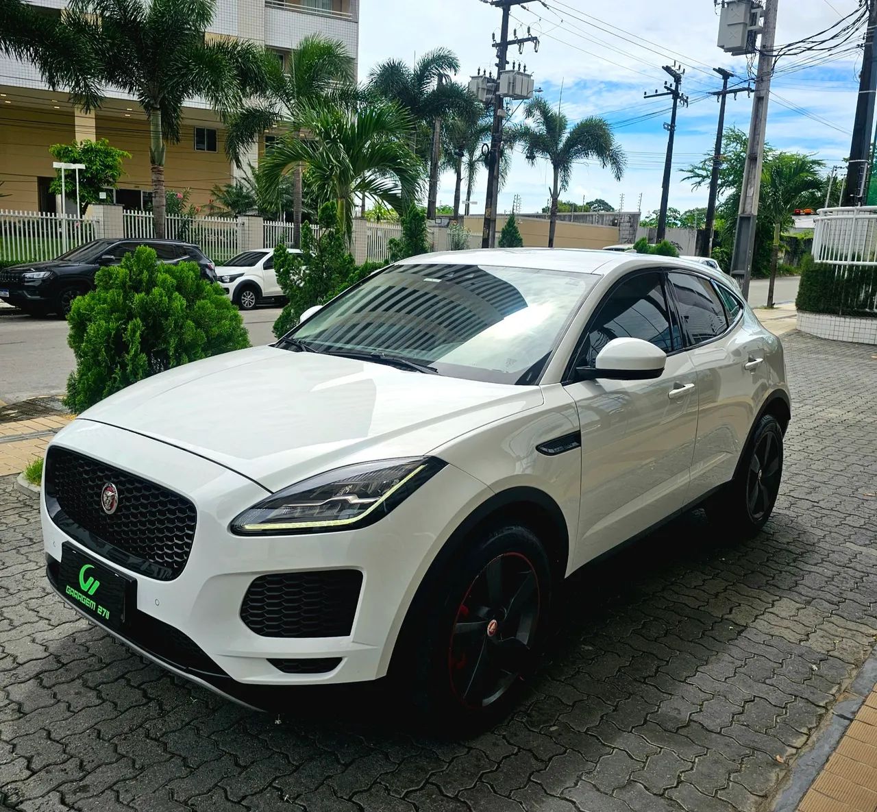 Jaguar E-Pace 2.0 AWD 249cv Aut. 2018 - Foto 2