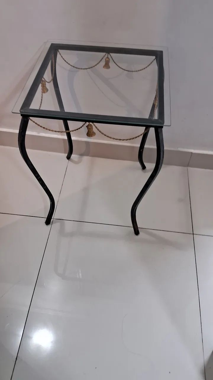 Elegante mesa de vidro