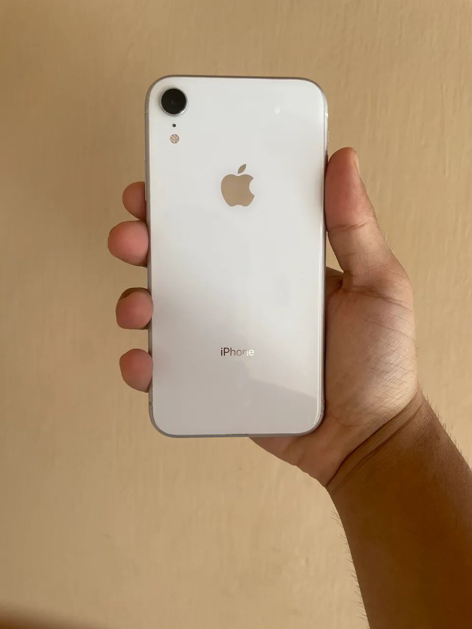 Iphone XR 128 GB - Foto 2