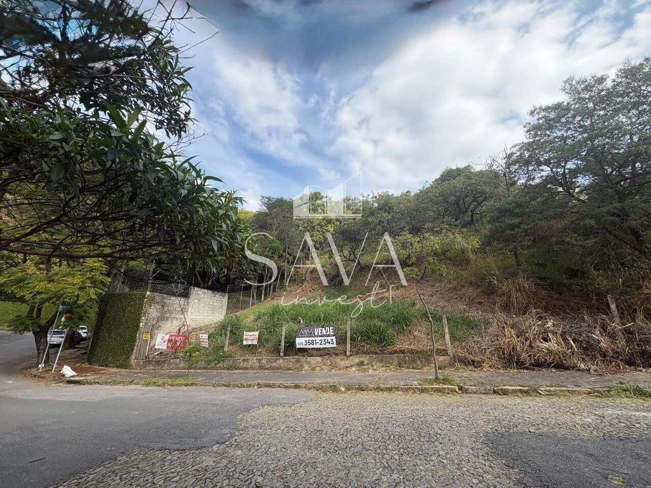 Lote à venda com 450 m² no Comiteco