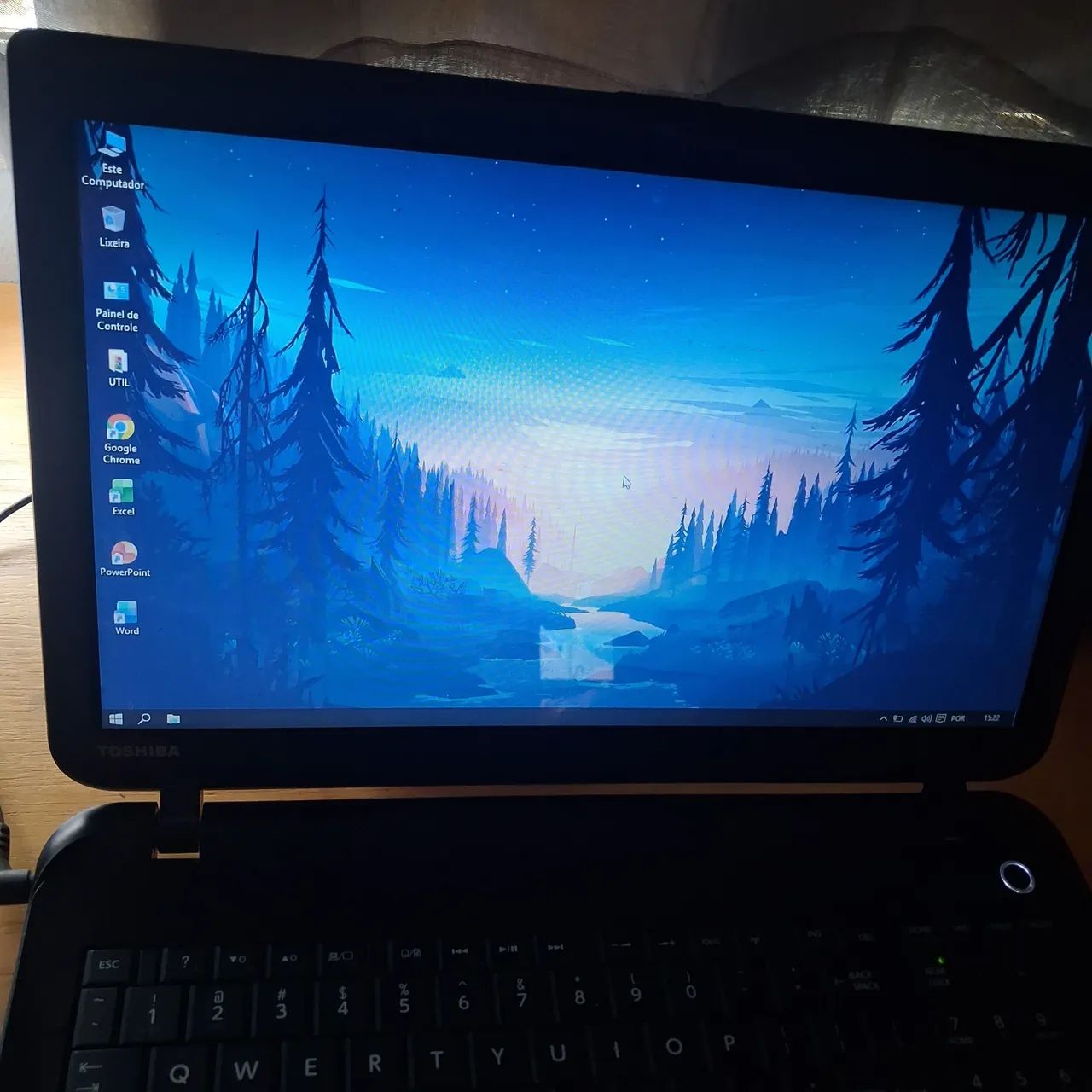 Notebook Toshiba Windows 10 - Notebooks - Pontal Sul - Acréscimo