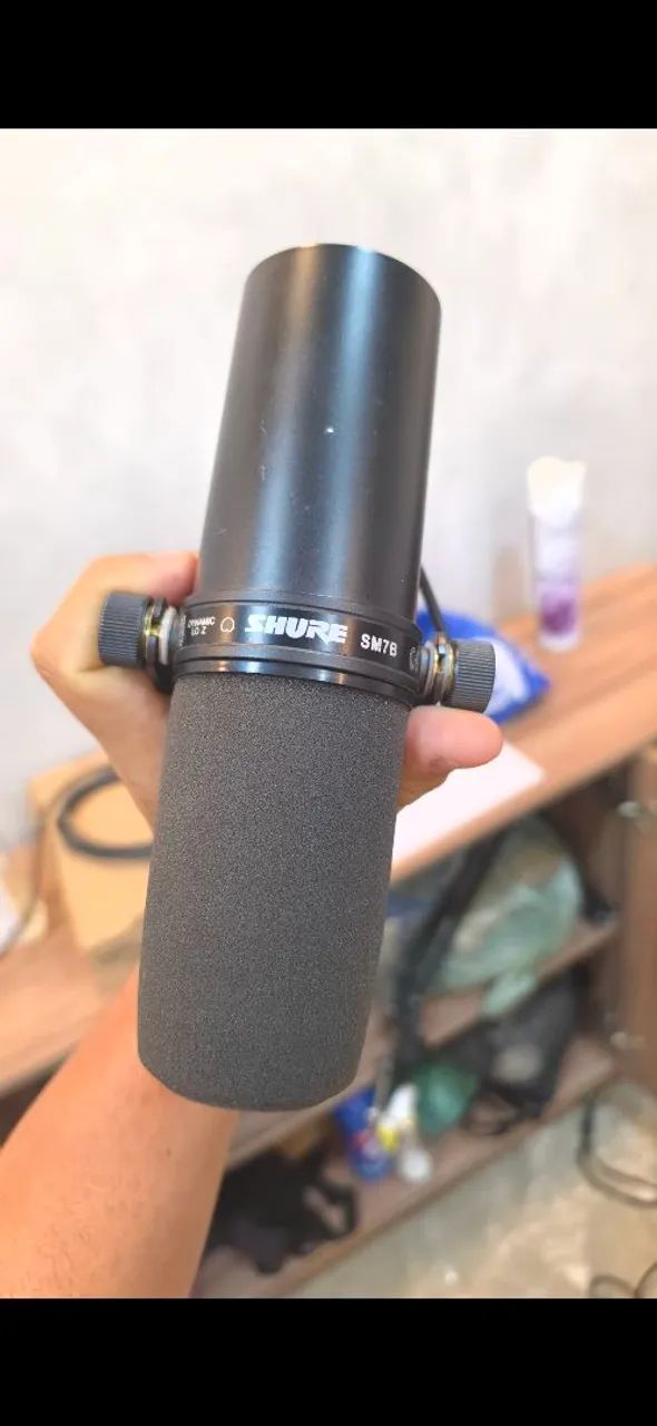 Microfone Shure SM7b ótimo preço. 