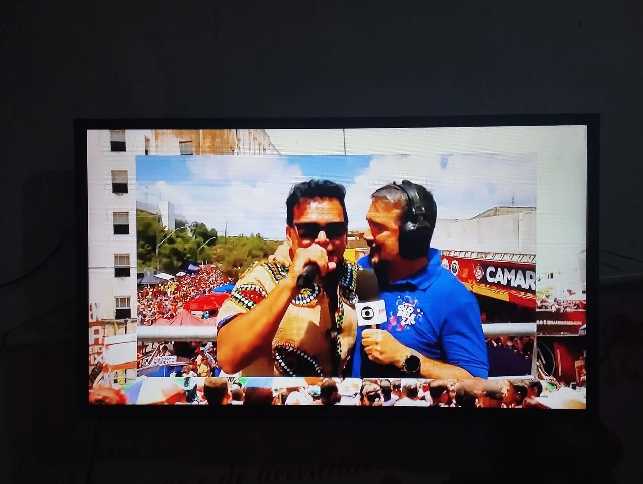 Tv Samsung cristal smart de 32 polegadas semi nova  - Foto 5