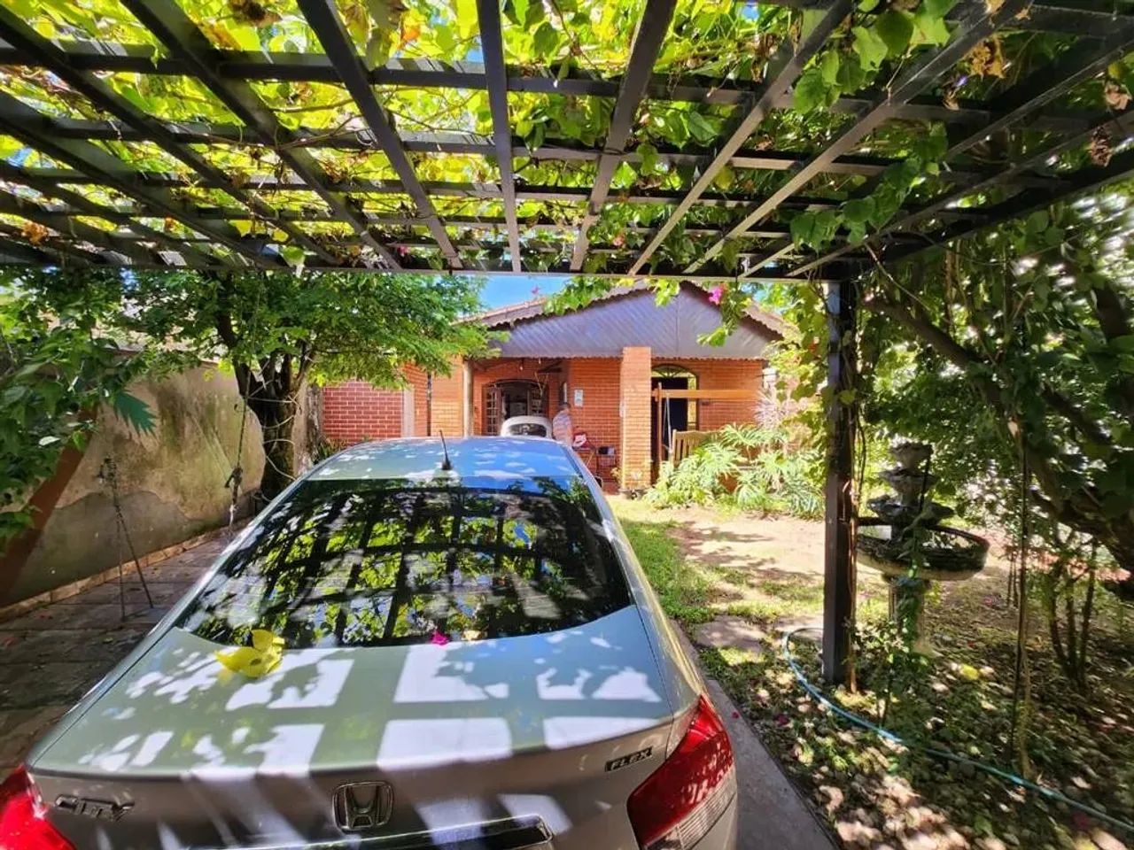 Vendo ótima casa isolada com edicula e com 2 dormitórios no Catiapoã em SV!!!! - Foto 3