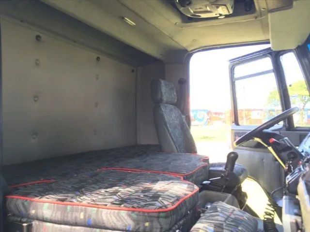 FORD CARGO 815 BAU SECO - 2009 - Foto 5